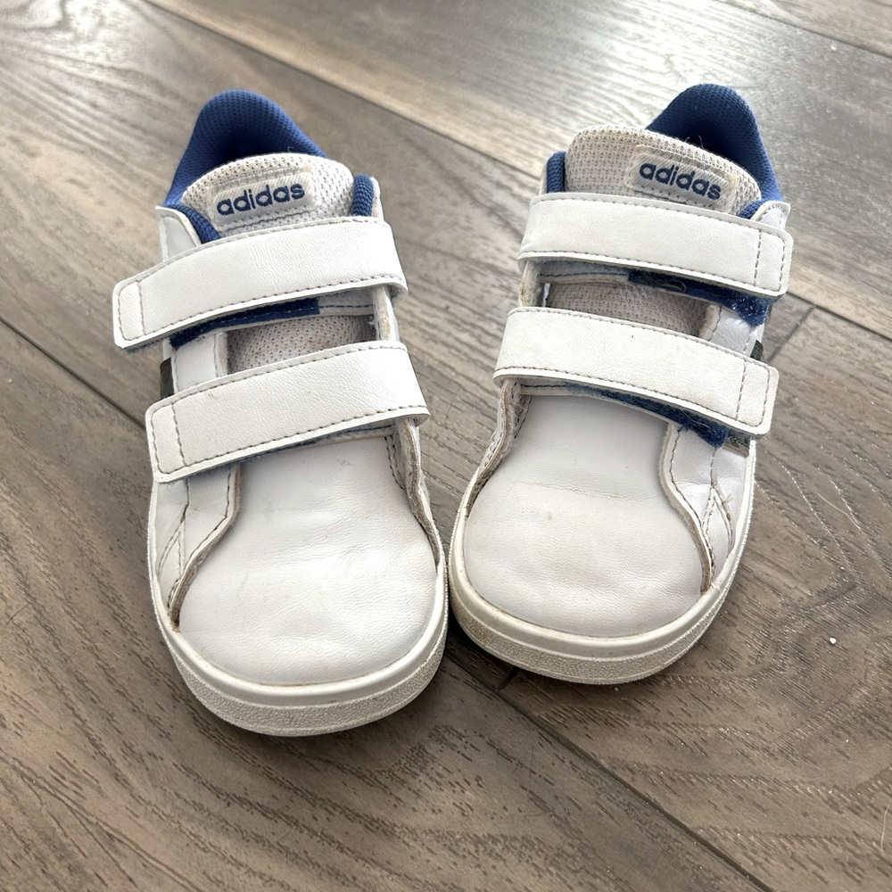 Adidas Grand Court Toddler Sneakers (Camo) Size 8